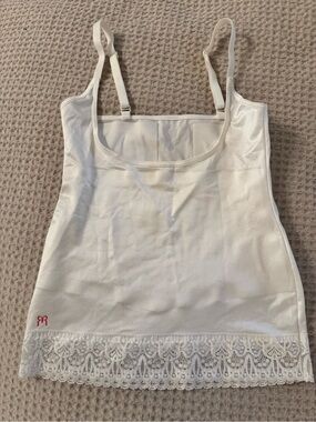 NEW Ruby Ribbon Below Bust Lifting Cami White Lace Layering Medium NWOT
